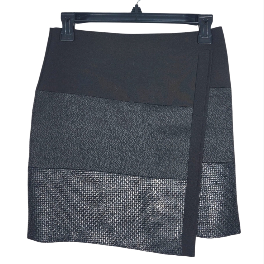 WHITE HOUSE BLACK MARKET Women's Mini Skirt Asymmetrical Hem Size 00 Black